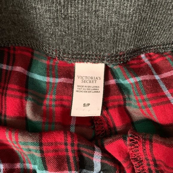 Victoria plaid pj pants - Picture 1 of 3